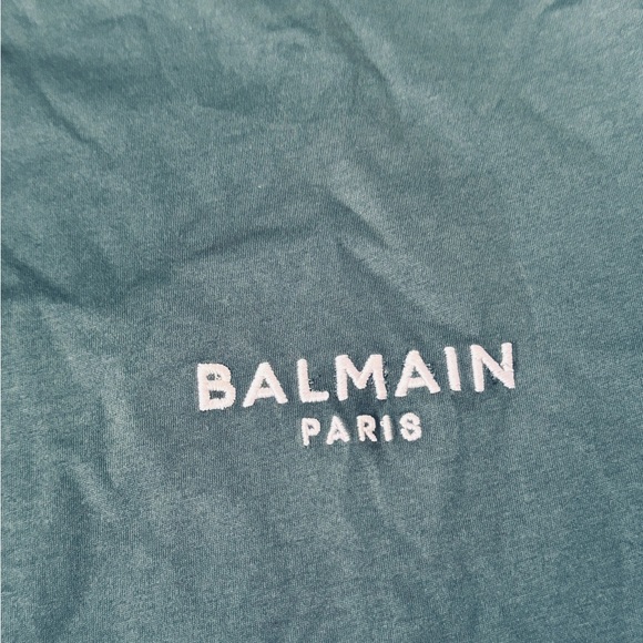 BALMAIN**Men’s Cotton Green T-Shirt**Med. $489 - Picture 3 of 3